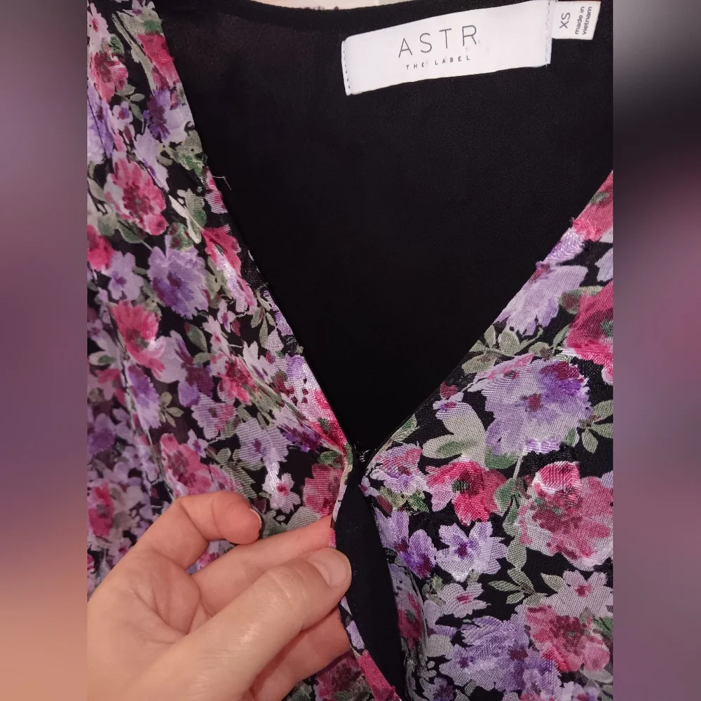 Astr the Label Black Lilac Floral Peplum Wrap Blouse.  Size XS.